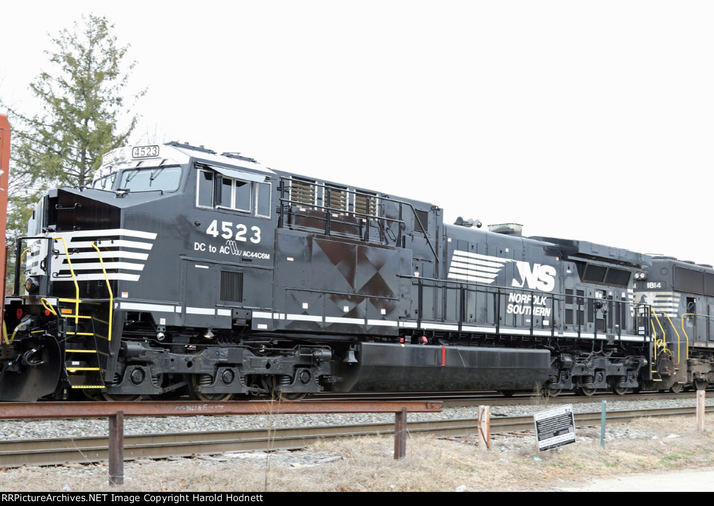 NS 4523